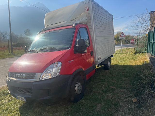 IVECO DAILY 35S14 3.0 CV 140 27038KM