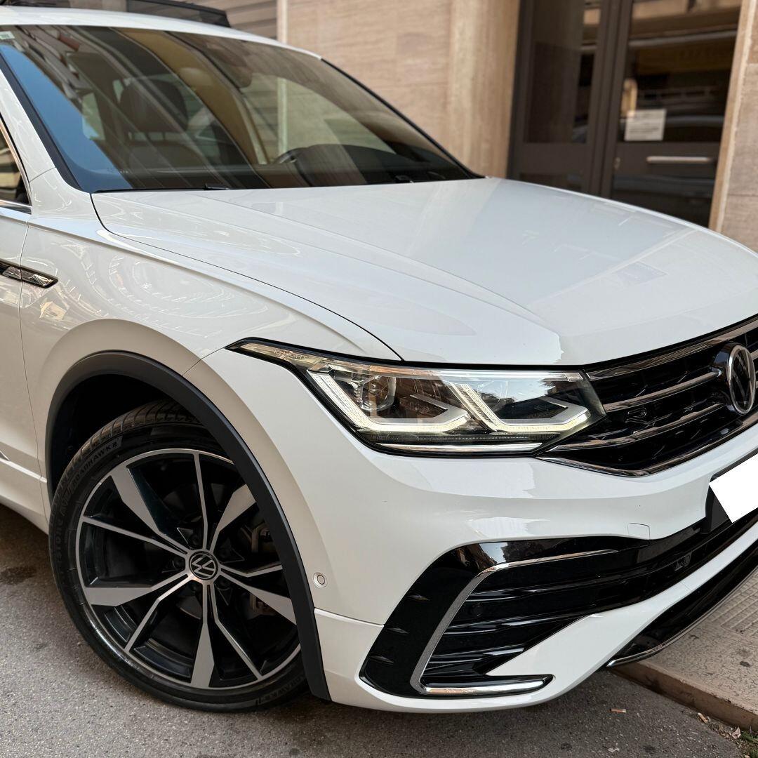 Volkswagen Tiguan 2.0 TDI DSG 4MOTION R-Line
