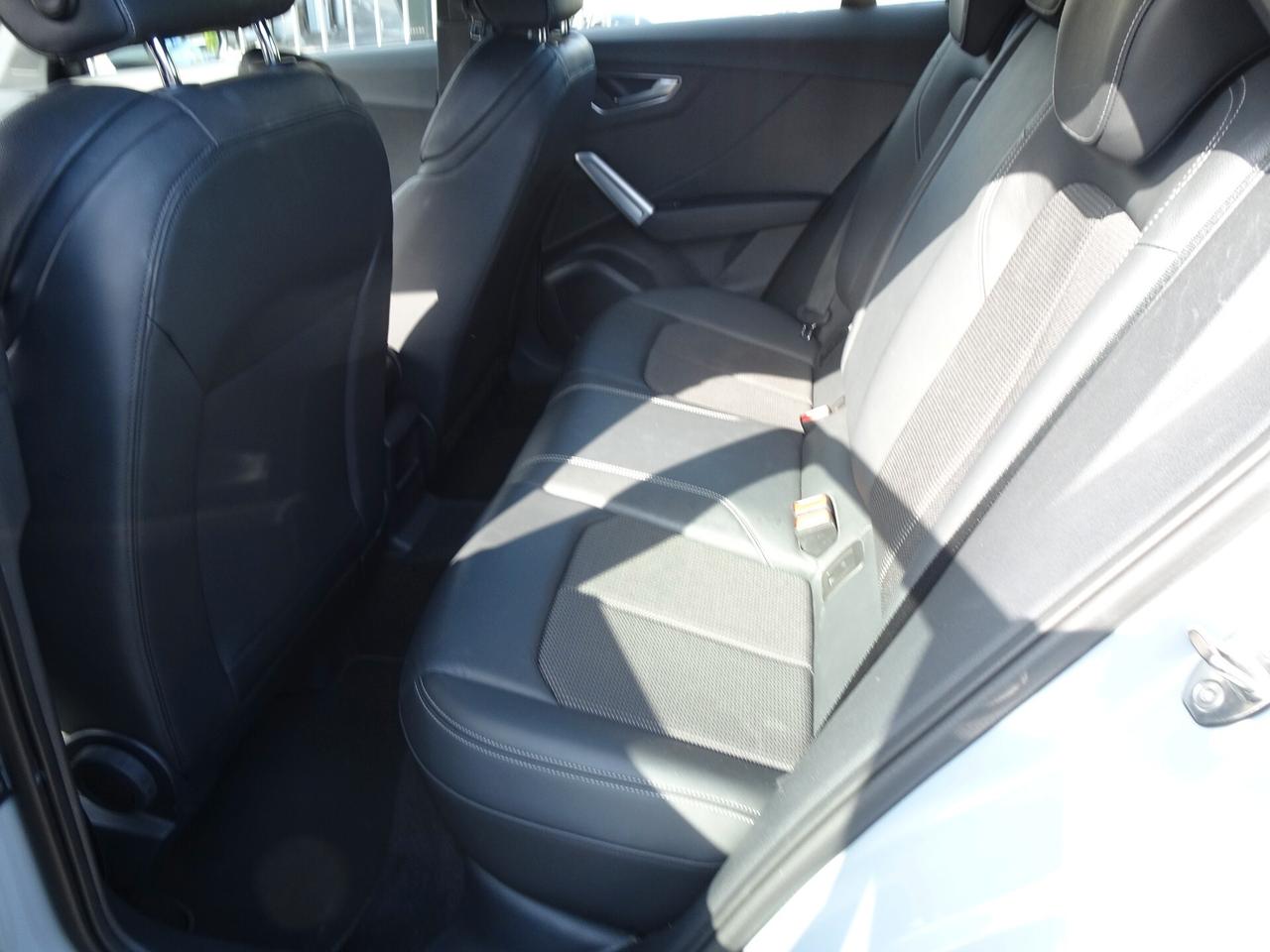 Audi Q2 35 TDI S Tronic S Line Edition