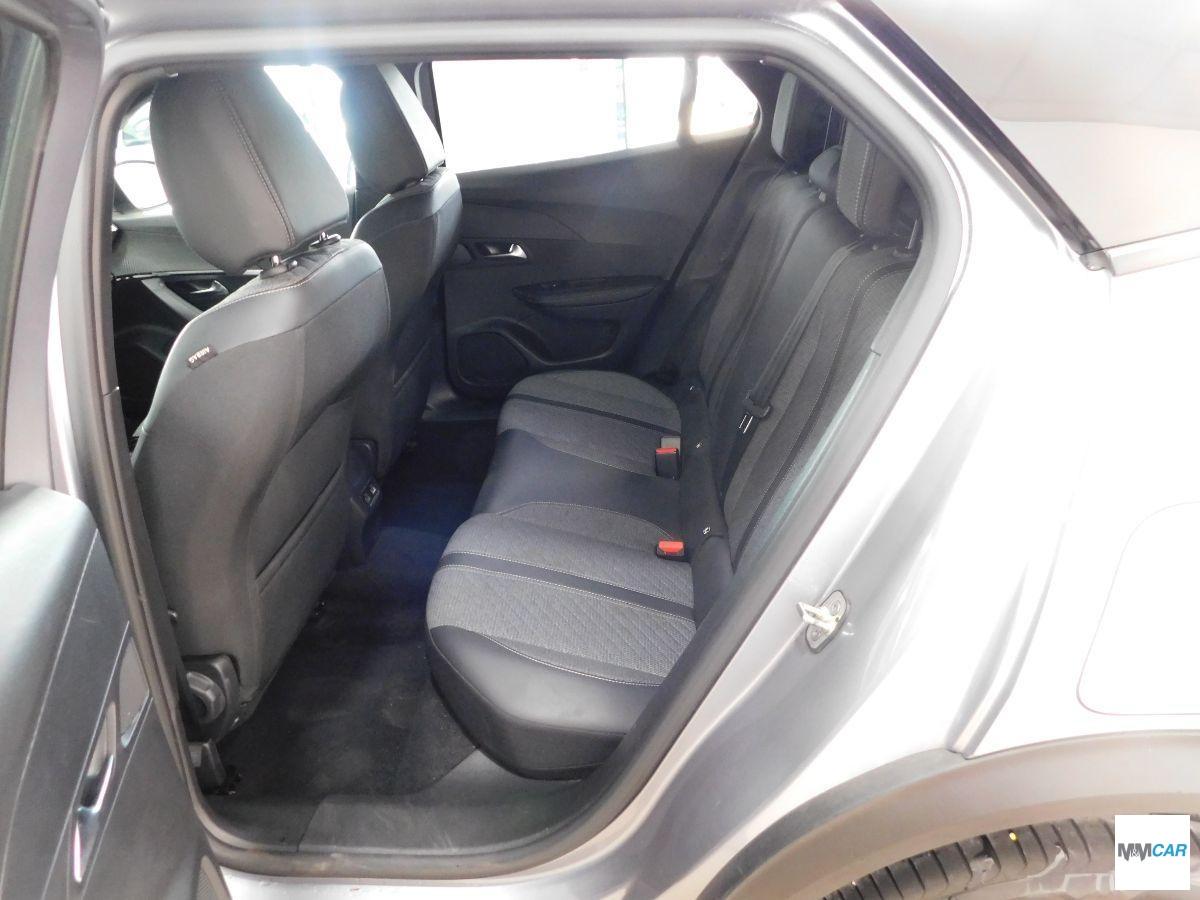 PEUGEOT - 2008 - PureTech 130 S&S EAT8 Allure