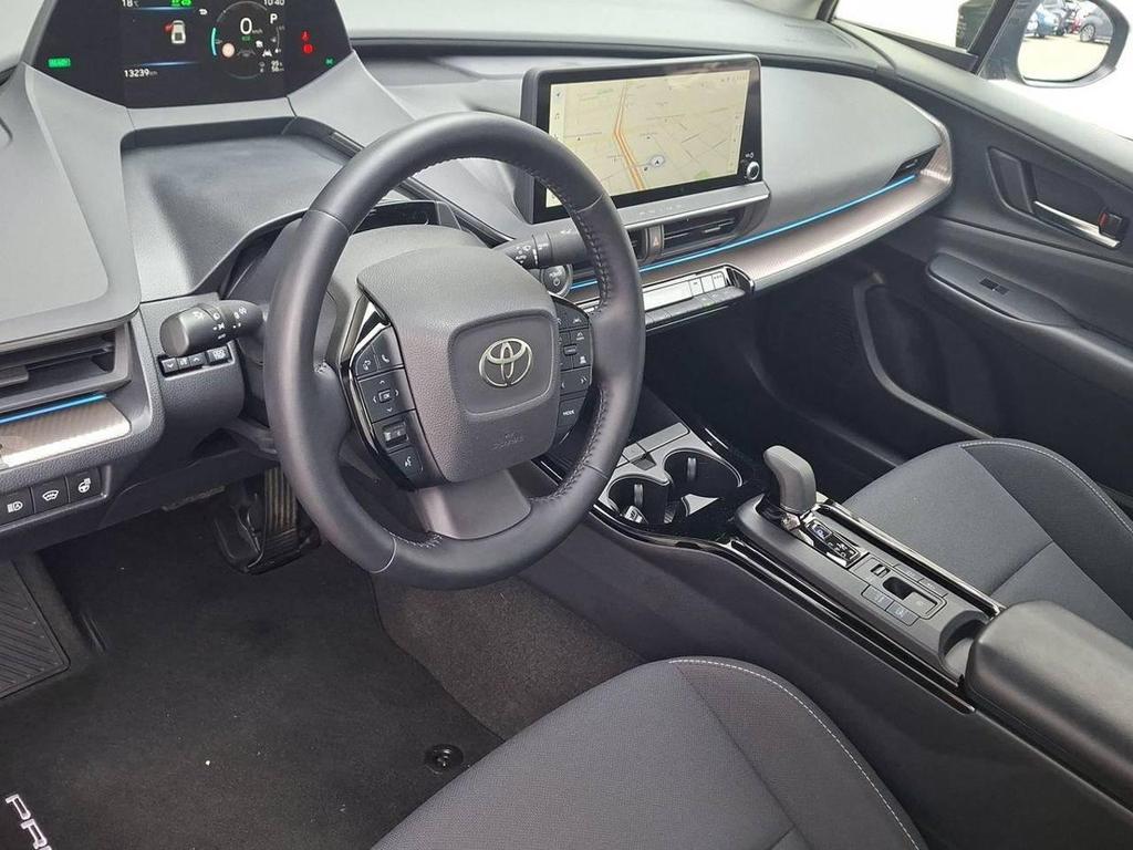 Toyota Prius 2.0 Plug-in Hybrid Lounge E-CVT
