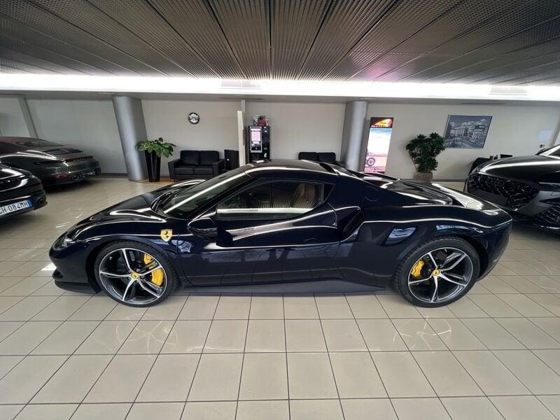 Ferrari 296 GTB 830 CV