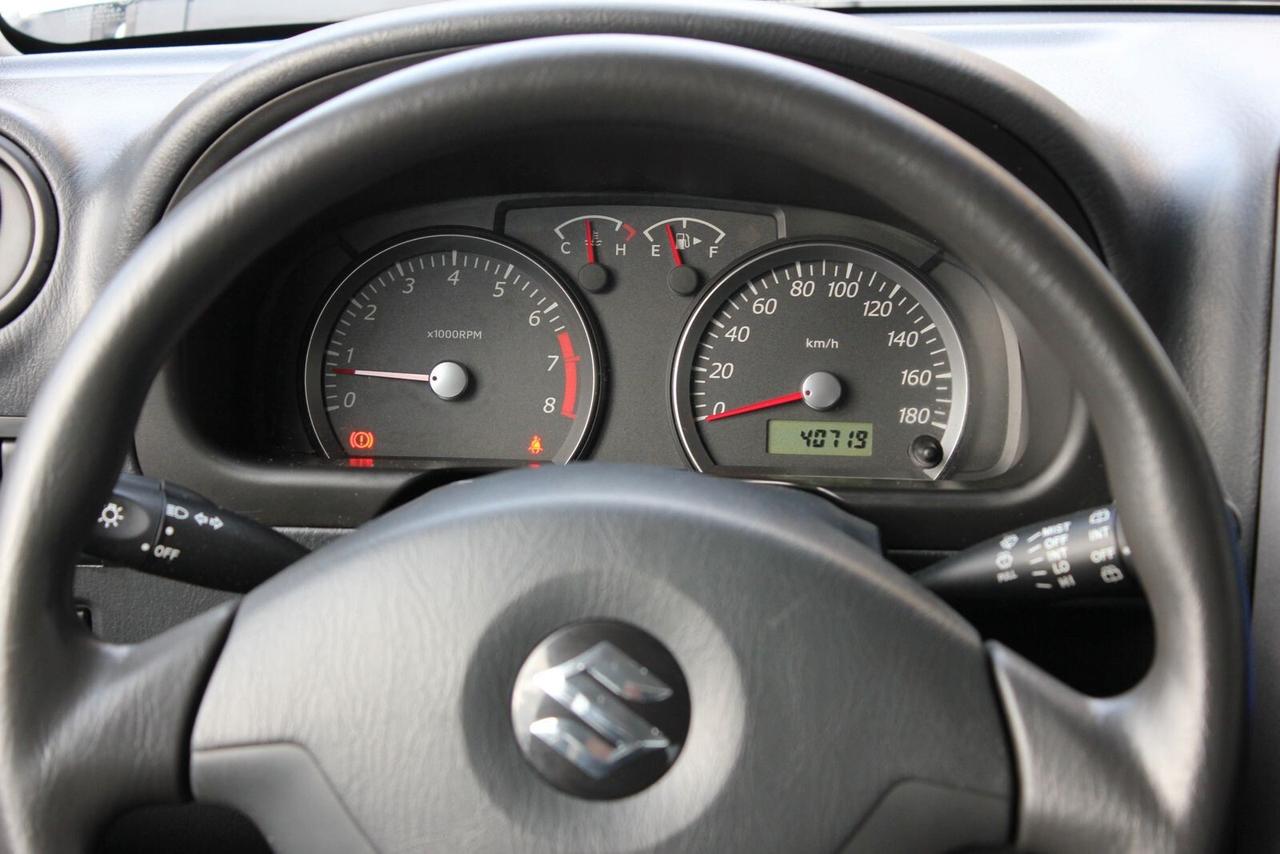 Suzuki Jimny 1.3 85 CV SOLAMENTE 40.719 KM!!