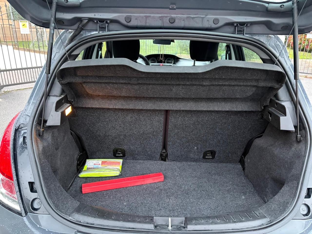 Lancia Ypsilon Metano Ecochic Elefantino