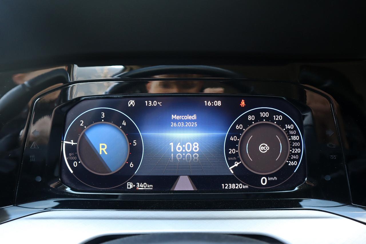 Volkswagen Golf Variant 2.0 TDI DSG LIFE Variant ACC LED