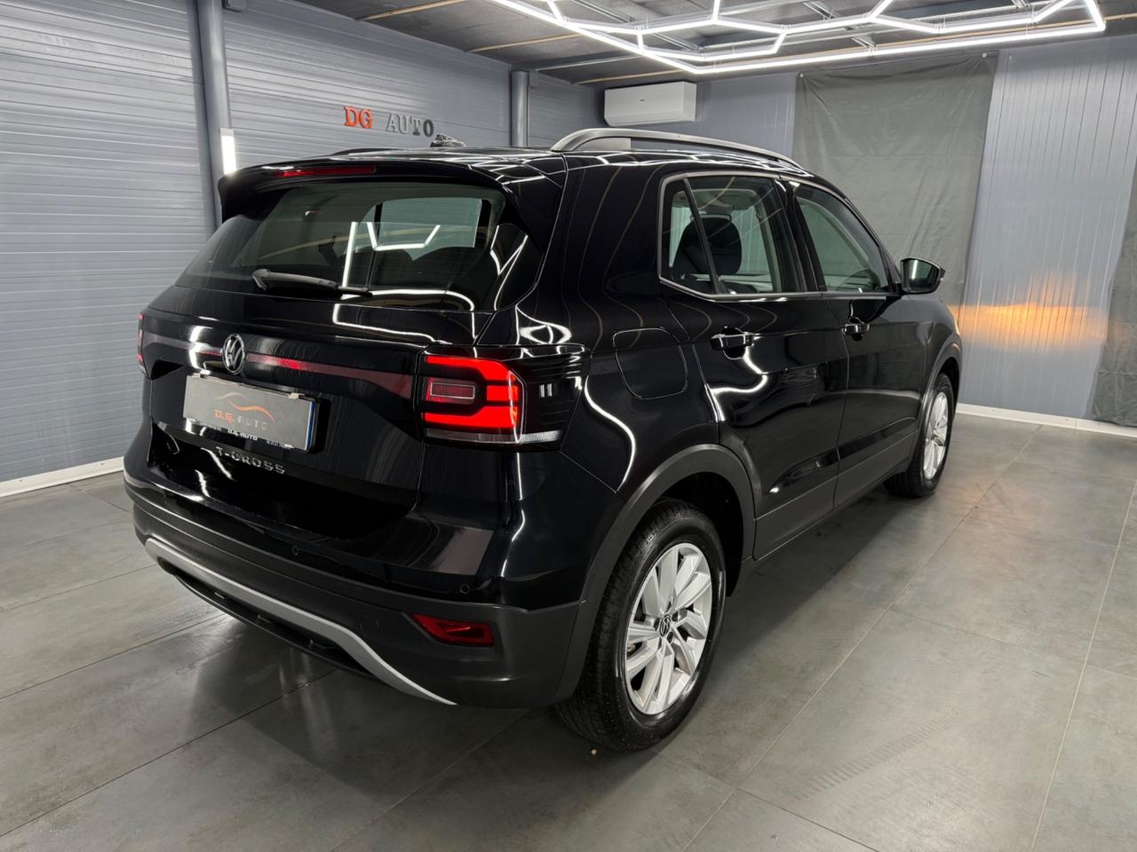 Volkswagen T-Cross 1.0 TSI 110 CV DSG Sport