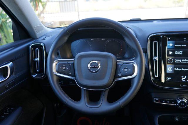VOLVO XC40 T3 Geartronic Inscription Pari al Nuovo Certificat