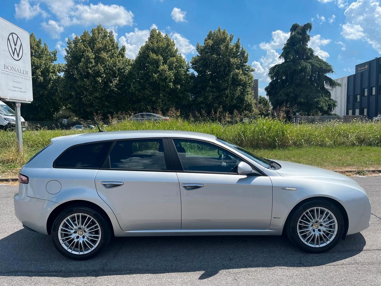 Alfa Romeo 159 1.9 JTDm Sportwagon Distinctive