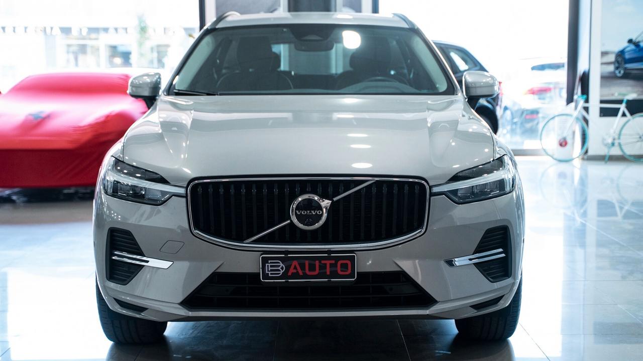 Volvo XC 60 XC60 B4 D 2.0 GEARTRONIC AWD MOMENTUM SPORT LED NAVI FULL OPTIONAL