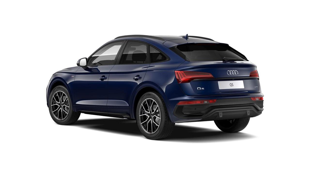 AUDI Q5 SPORTBACK 40TDI S-LINE QUATTRO S-TRONIC IN ARRIVO