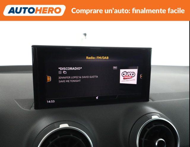 AUDI Q2 30 TDI S line Edition