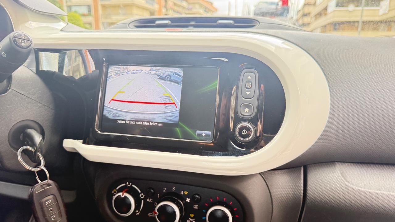 Renault Twingo SCe Stop&Start LIMITEED NAVI KAMERA PDC CERCHI 16 BLUETOOTH
