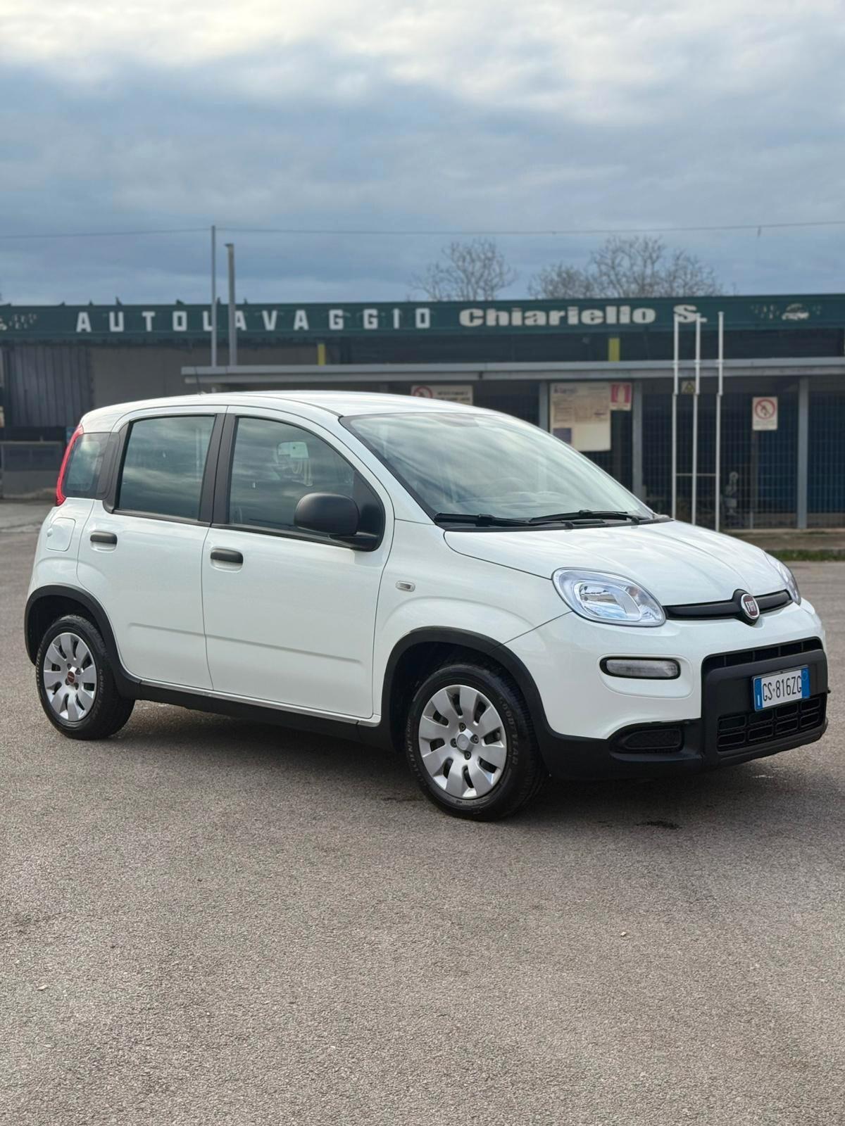 Fiat Panda 1.0 Hybrid 2024 iva esposta