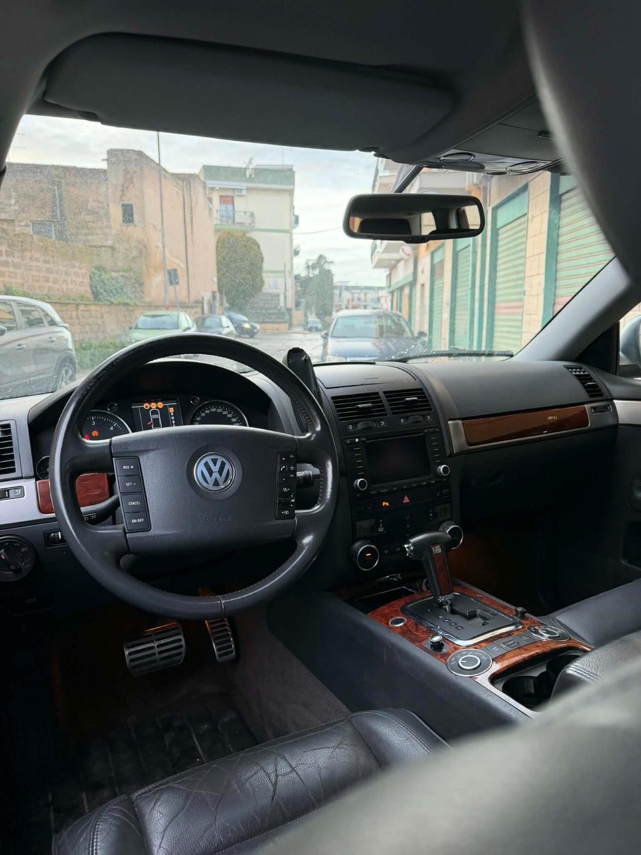 Volkswagen Touareg 5.0 V10 TDI tiptronic