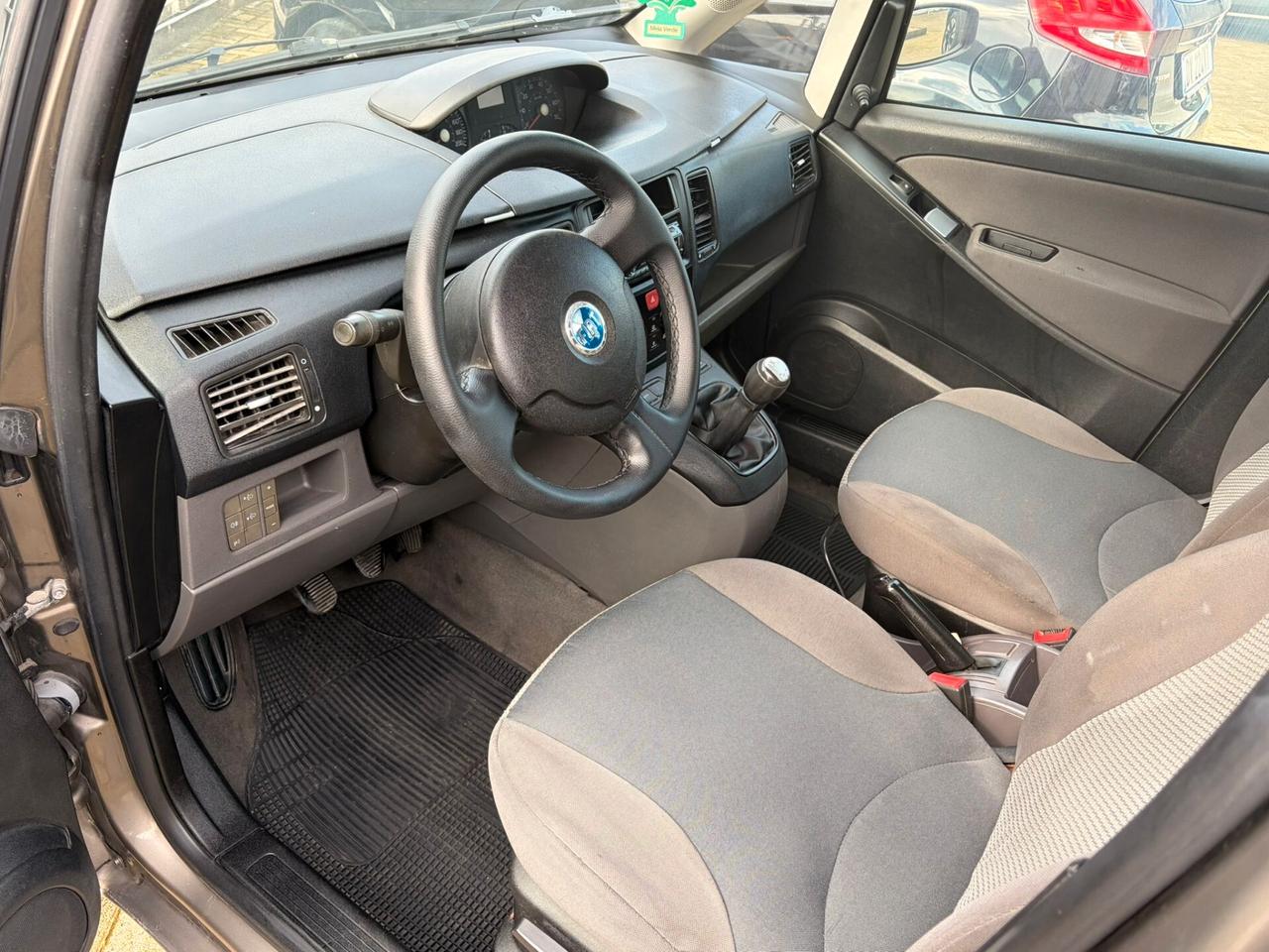 Fiat Idea 1.3 Multijet 16V 70 CV BlackEnergy