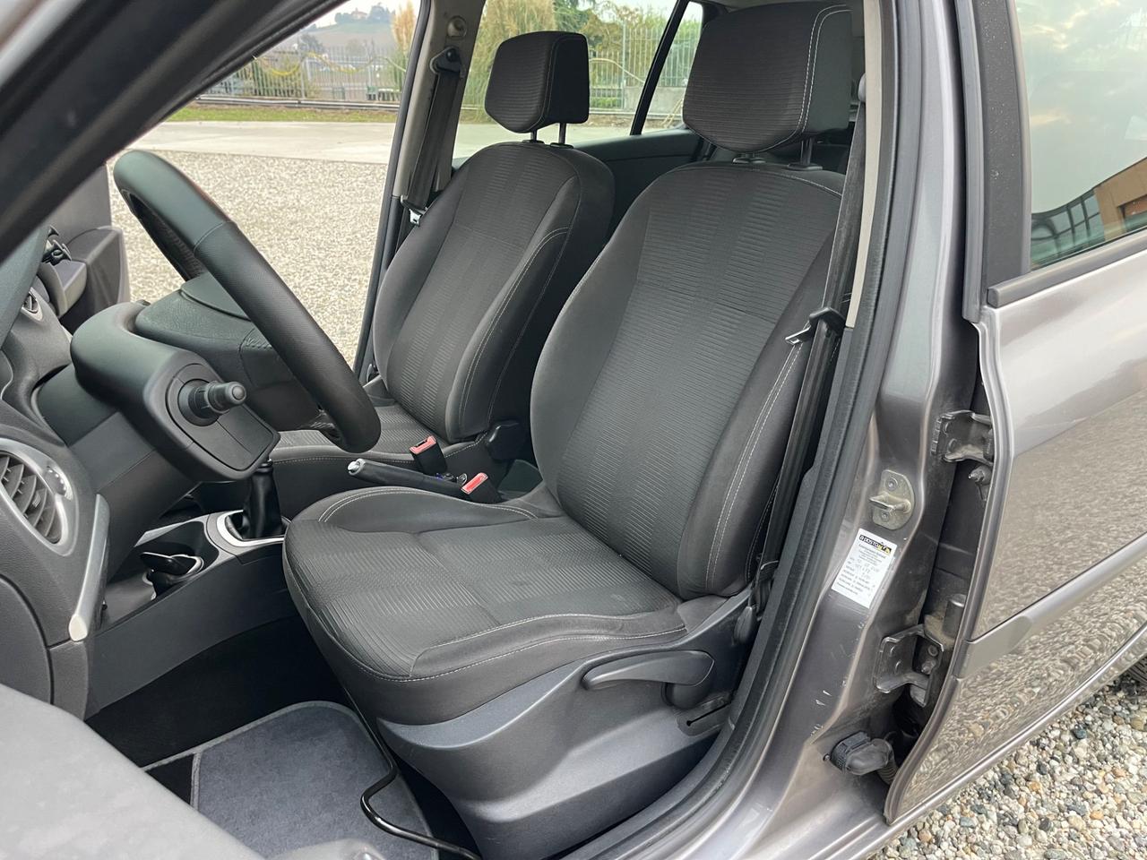 Renault Clio 1.5 dCi 85CV SporTour Dynamique