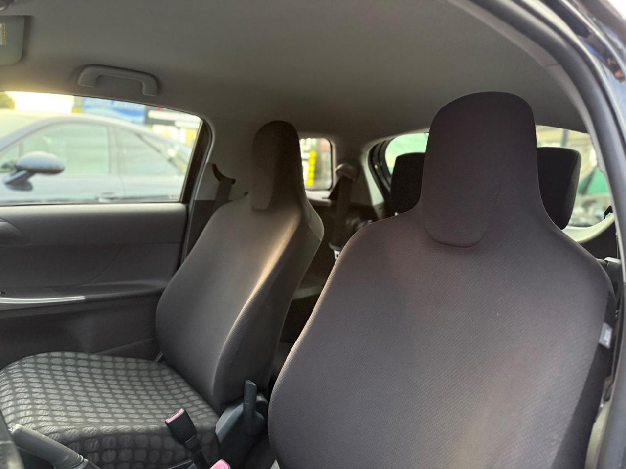 Toyota iQ 1.0 unico proprietario - 2009