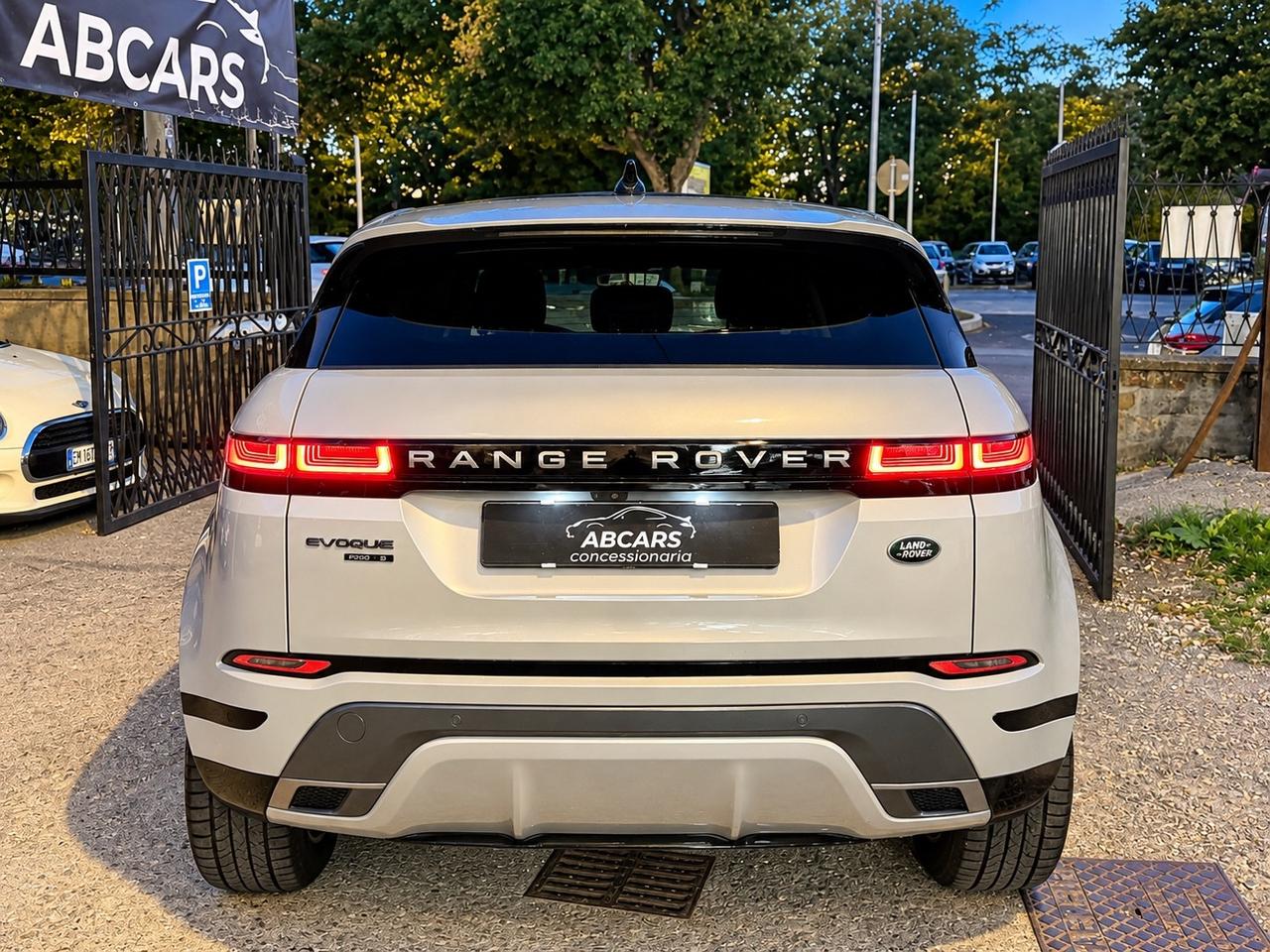 Land Rover Range Evoque 2.0 I4 200 CV AWD Auto R-Dynamic SE