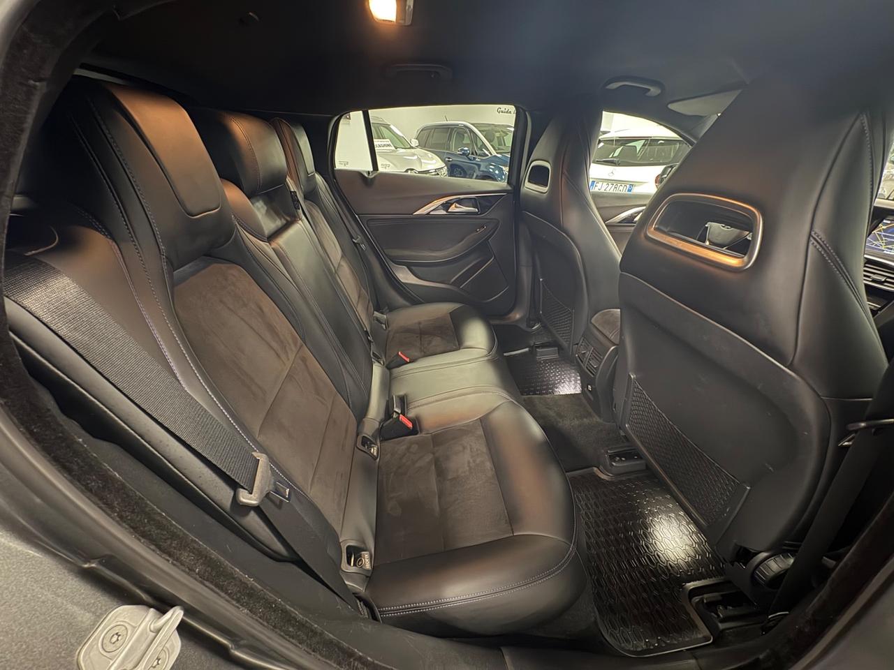 Infiniti Q30 Premium 1.5 TDI 110cv 2017 km 161000