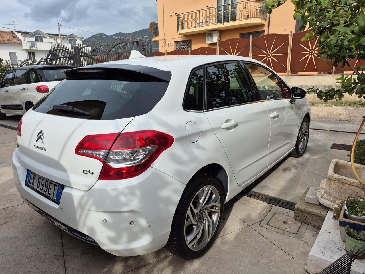 Citroen C4 1.6 e-HDi 115 ETG6 Exclusive