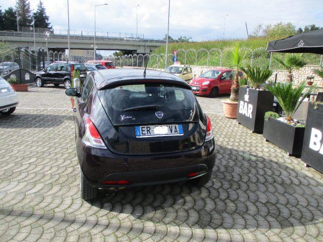 LANCIA Ypsilon 1.2 69 CV 5 porte GPL Ecochic Platinum