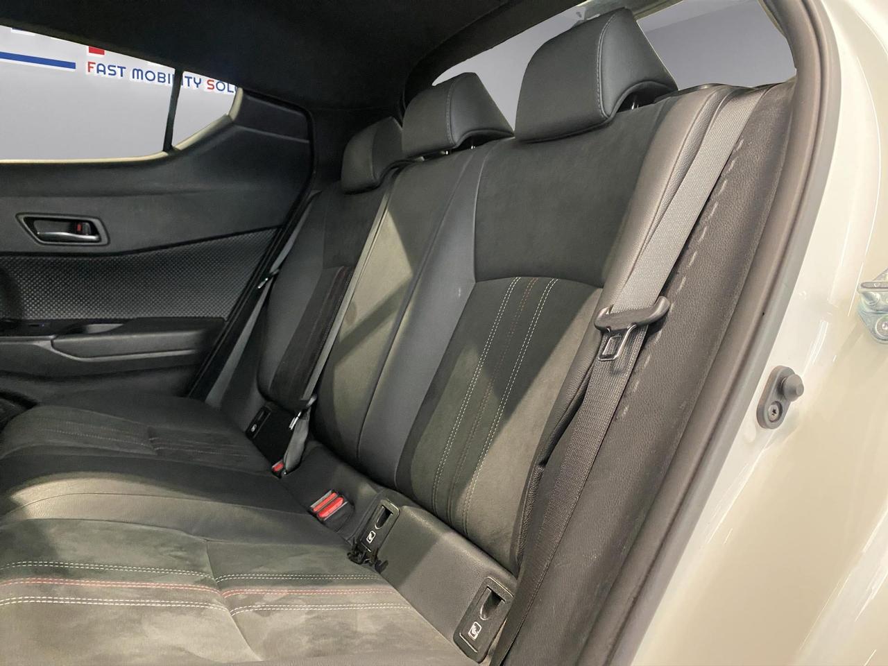 Toyota C-HR 2.0h GR Sport e-cvt