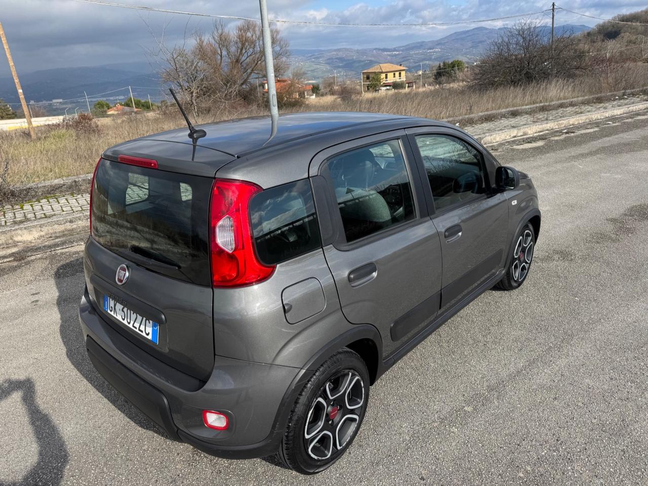 Fiat Panda 1.0 FireFly S&S Hybrid City Cross