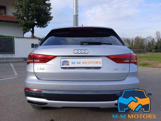 AUDI Q3 35 TFSI S tronic Business