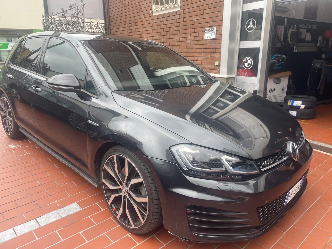 Volkswagen Golf GTD 2.0 TDI DSG 5p. BlueMotion Technology