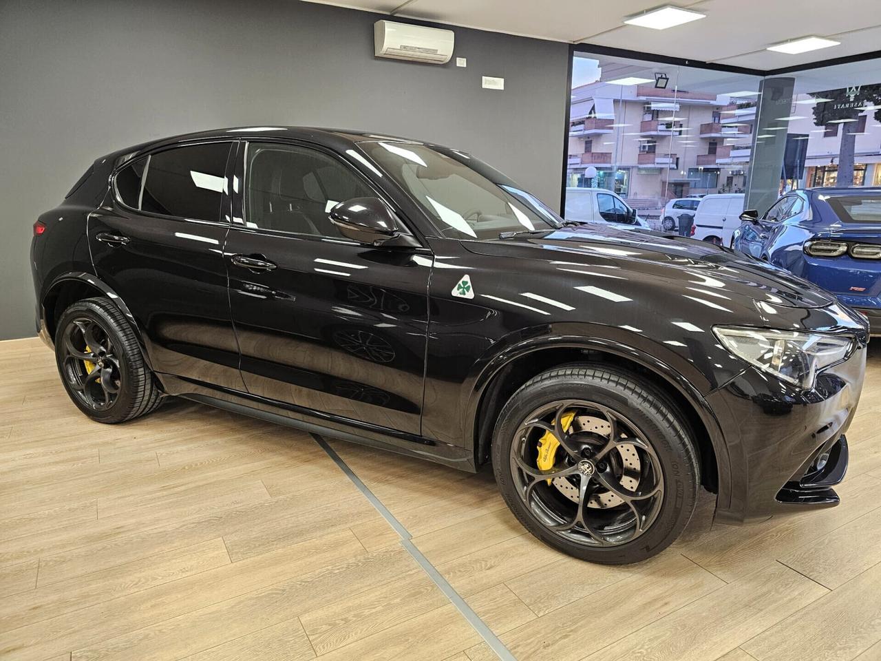 Alfa Romeo Stelvio 2.9 Bi-Turbo V6 510 CV AT8 Quadrifoglio
