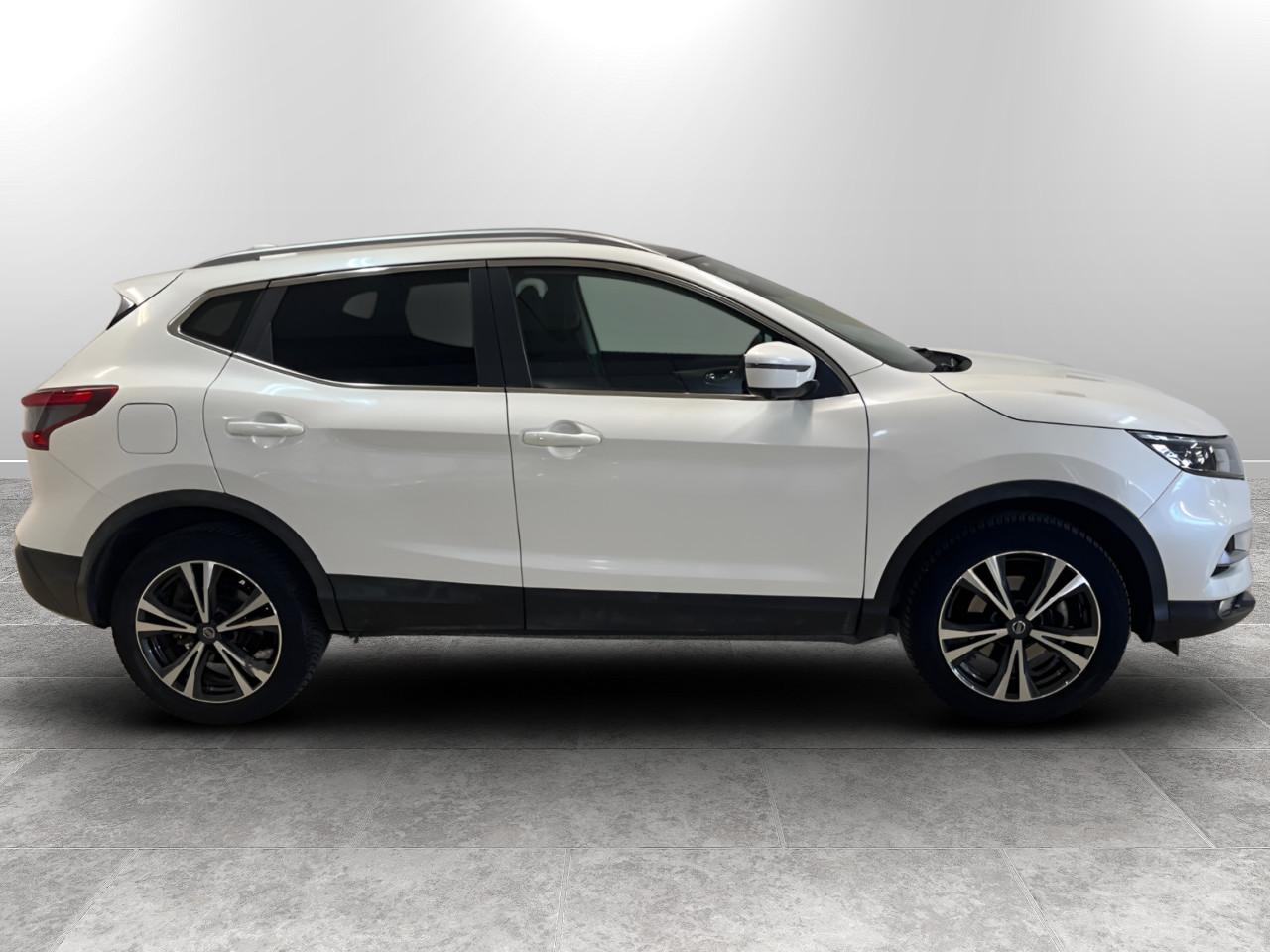 NISSAN Qashqai II 2017 - Qashqai 1.5 dci N-Connecta 110cv