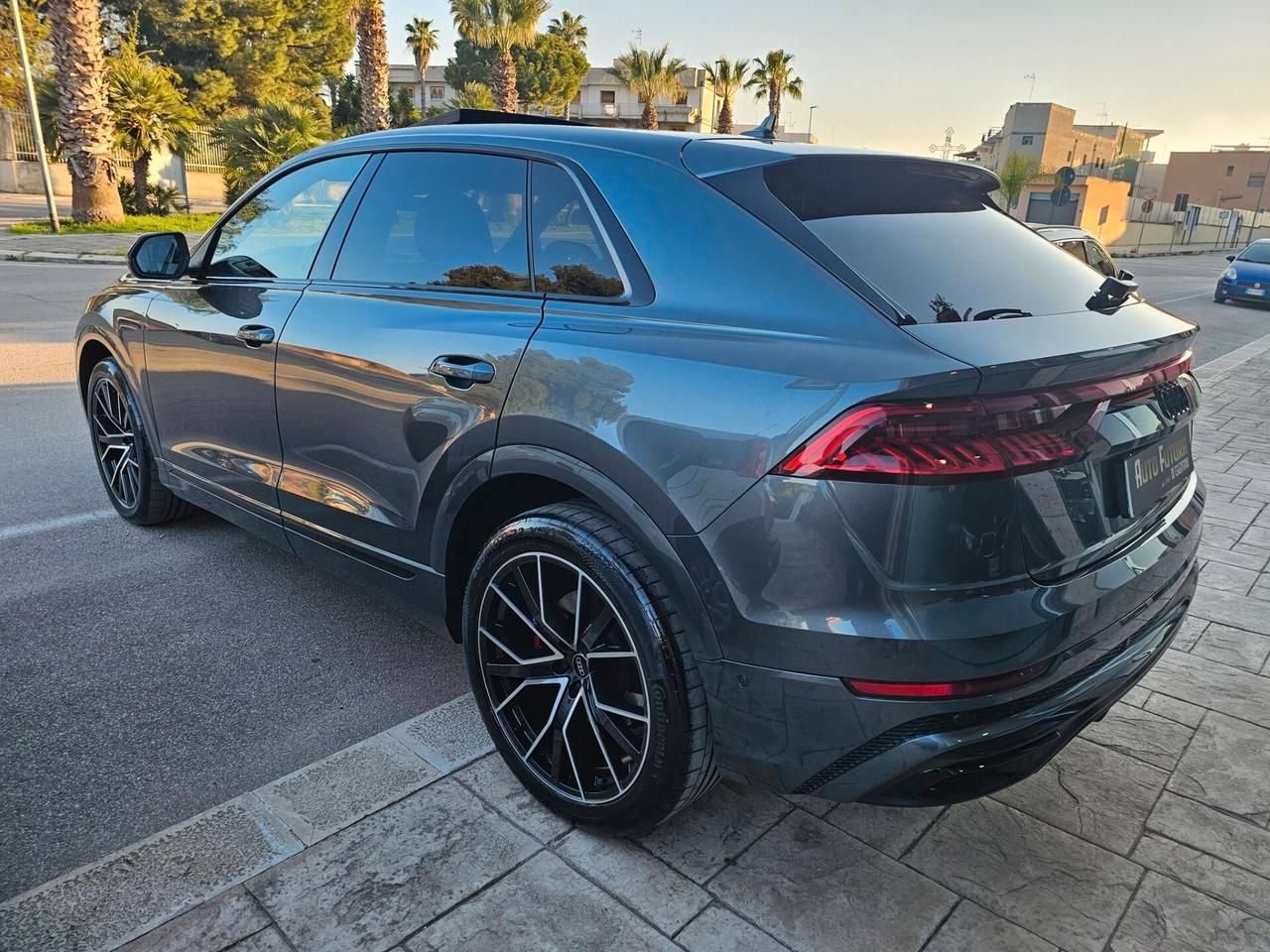 AUDI Q8 50 TDI 286CV QUATTRO 3S-LINE BLACK EDITION FULL