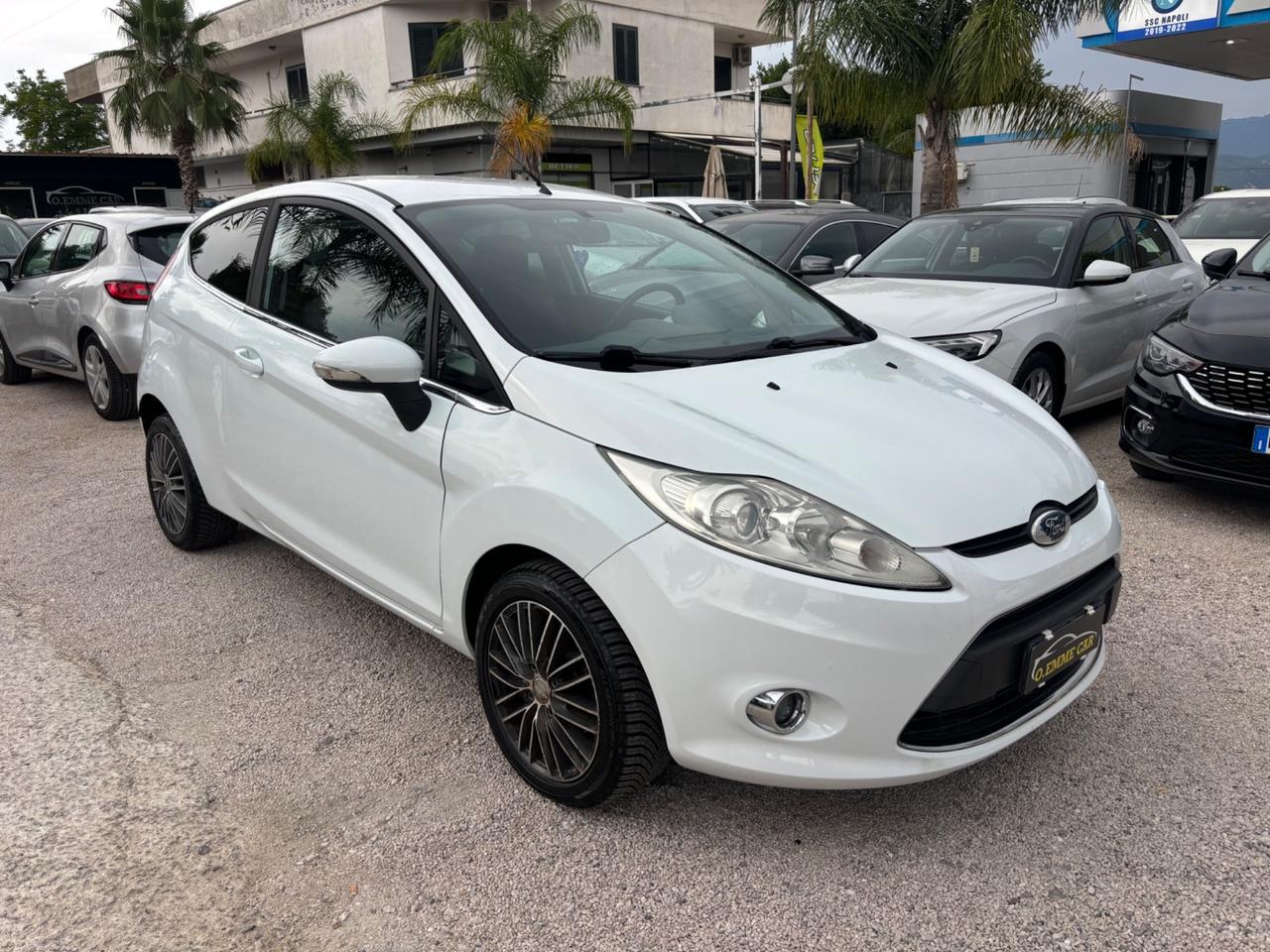 FORD FIESTA 1.4 GPL TITANIUM 3 PORTE OK NEOPATENTATI