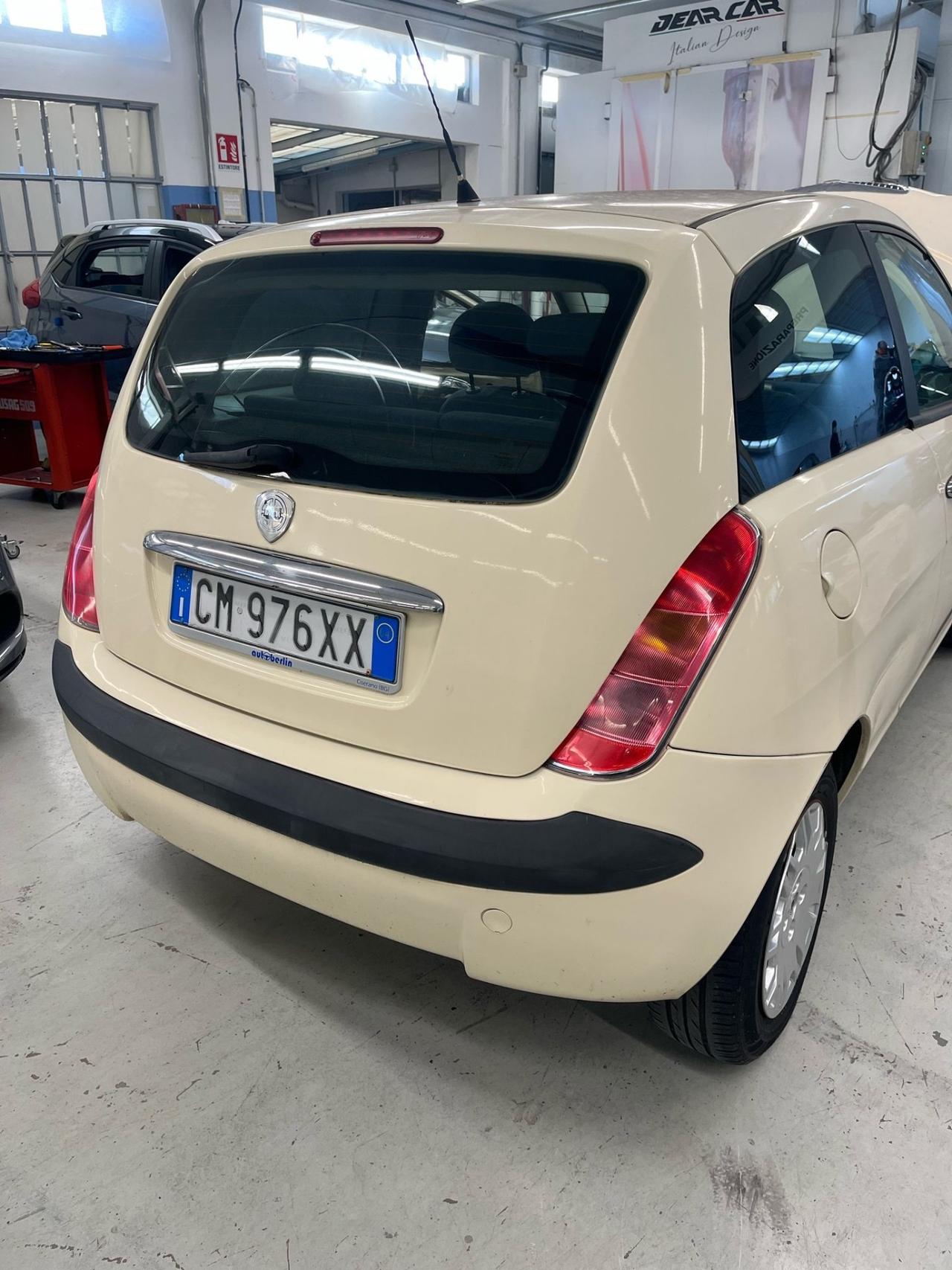 Lancia Ypsilon 1.2