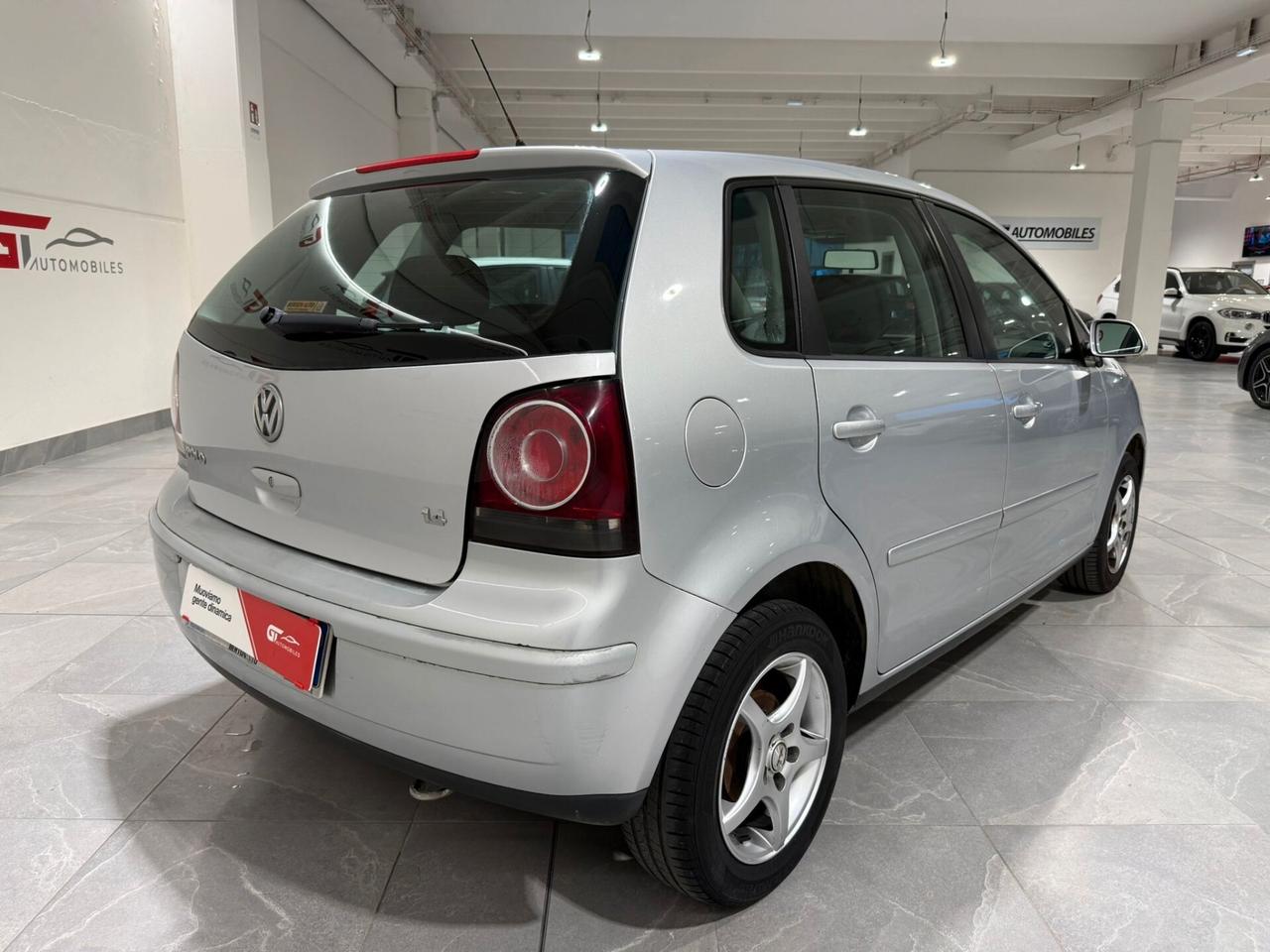 Volkswagen Polo 1.4/80CV 16V 5p. Comfortline