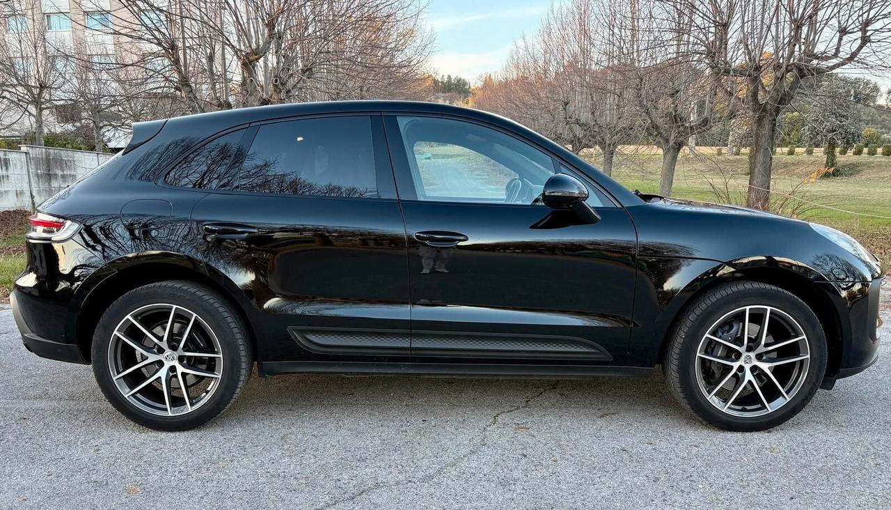 Porsche Macan 2.0 265 CV PDK