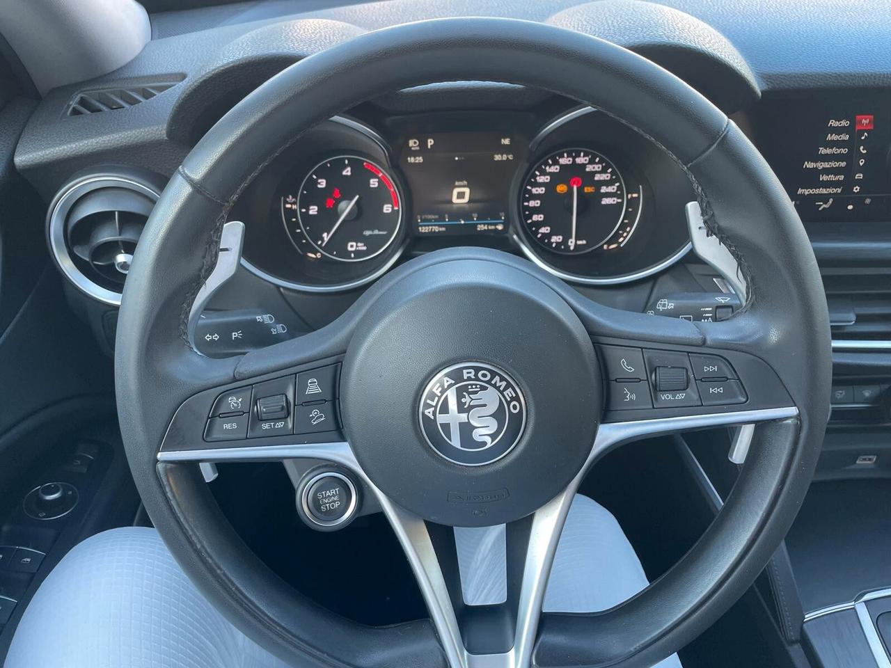 Alfa Romeo Stelvio 2.2 TD Super 160 cv - 2020
