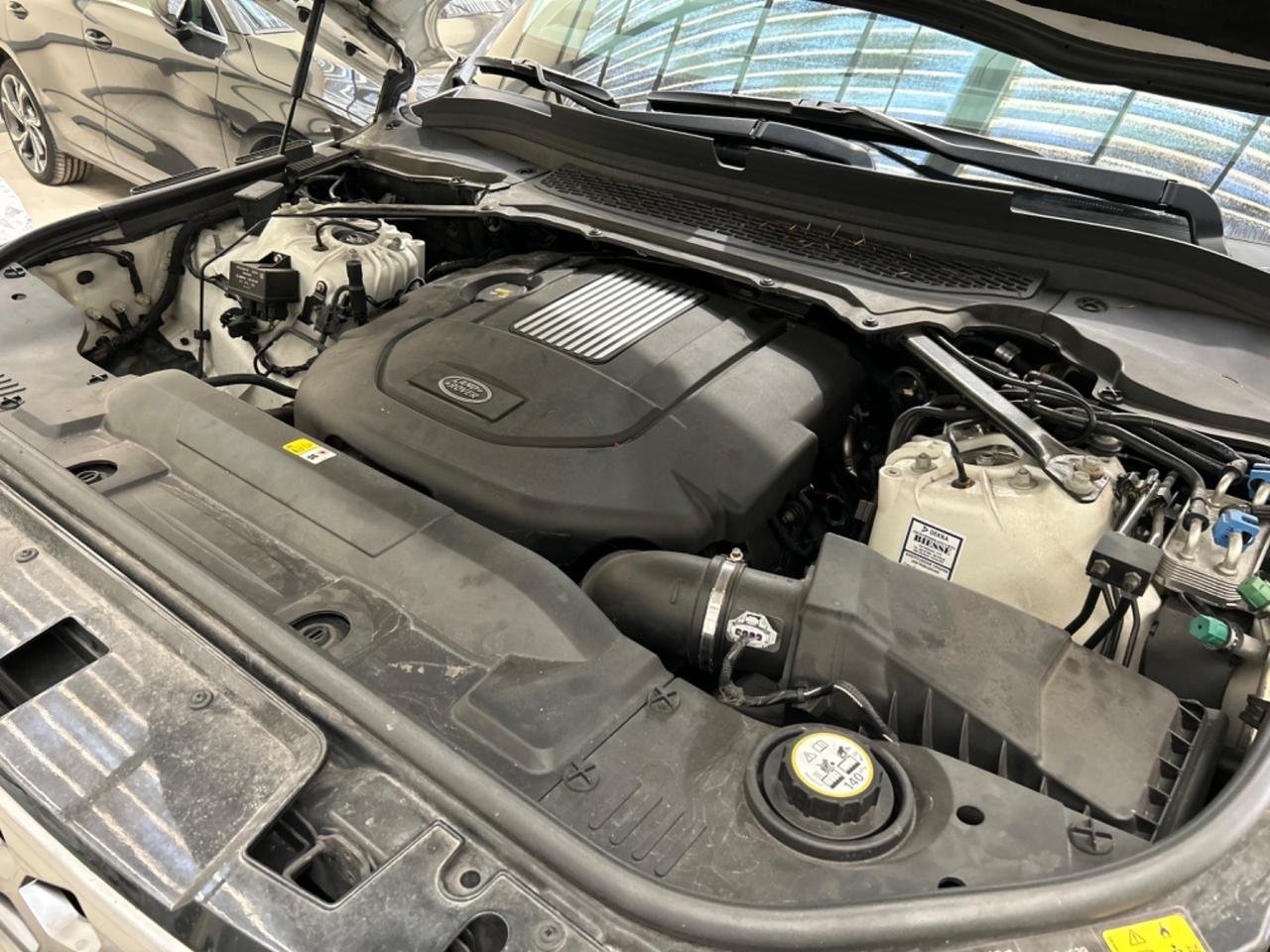 Land Rover Range Sport 3.0 TDV6 SE