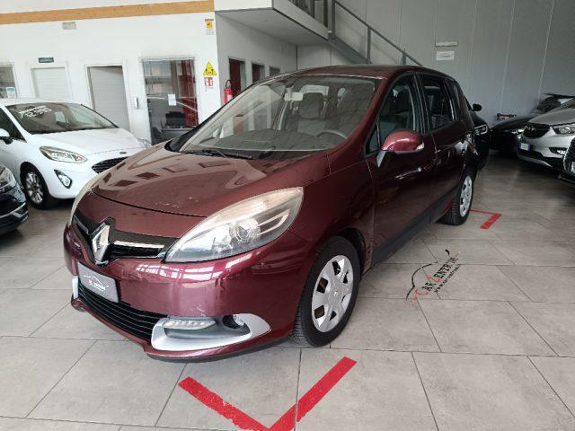 RENAULT Scenic Scénic XMod 1.5 dCi 110CV EDC