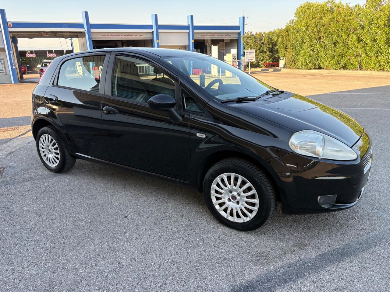 Fiat Grande Punto 1.4 5 porte Active Natural Power