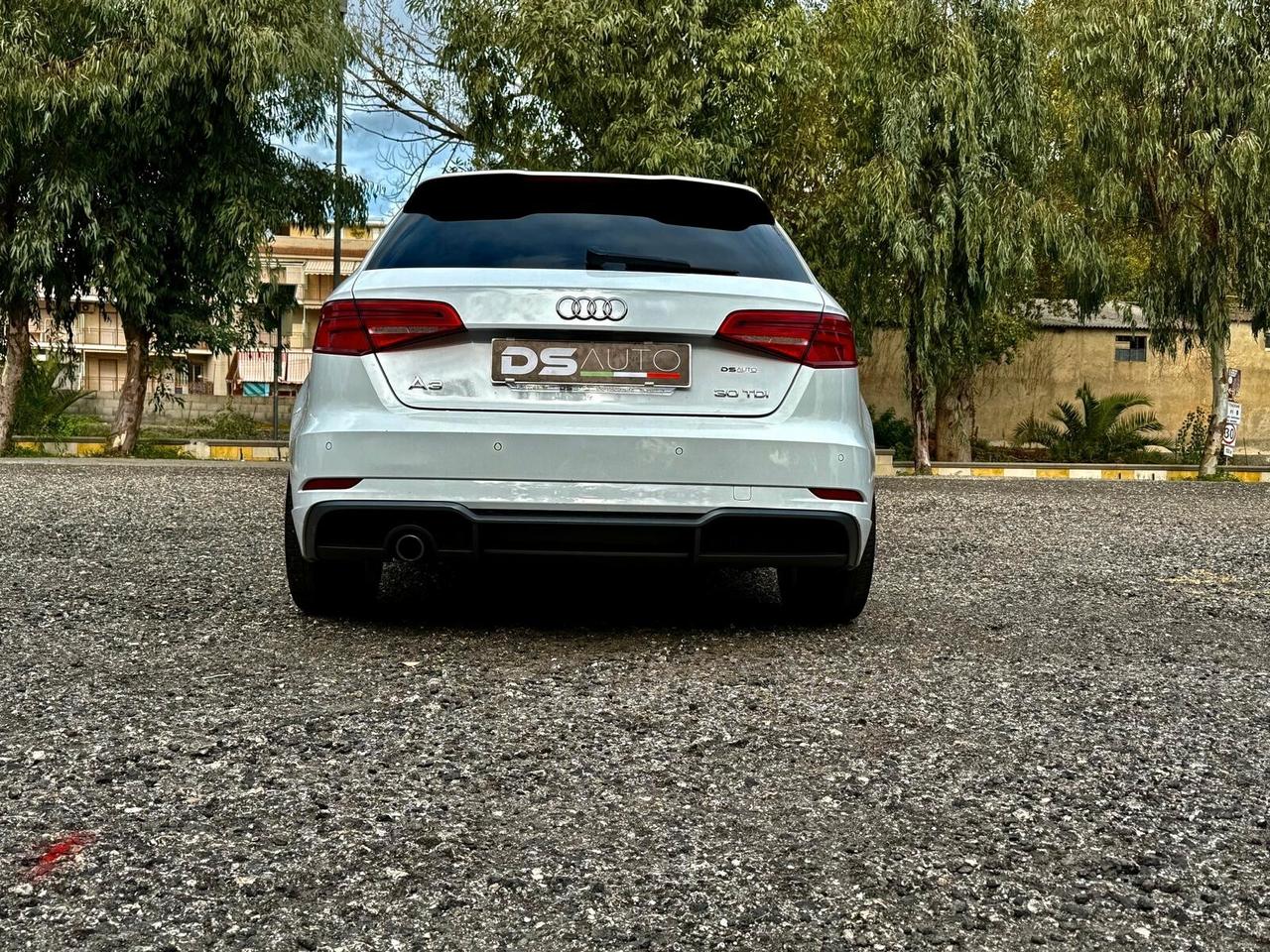 AUDI A3 30 TDI S TRONIC S LINE EDITION