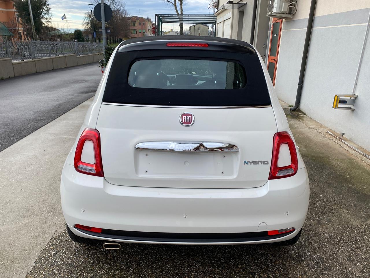 Fiat 500 C 1.0 Hybrid Dolcevita -KM 28.000