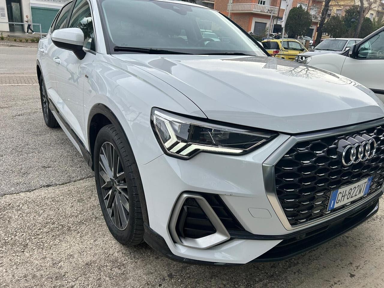 Audi Q3 SPB 35 TDI S tronic line edition “70.000 Km”