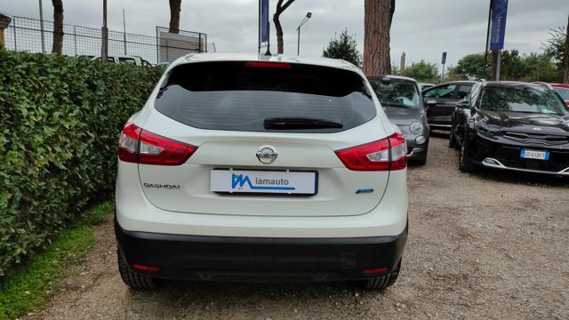 NISSAN Qashqai 1.5d SensoriPark,LineAssist,CruiseControl,BT