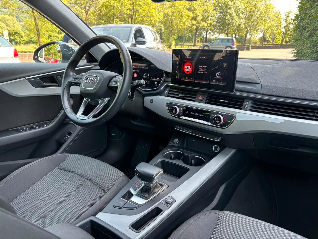 Audi A4 30 TDI/136 CV S tronic Business Advanced