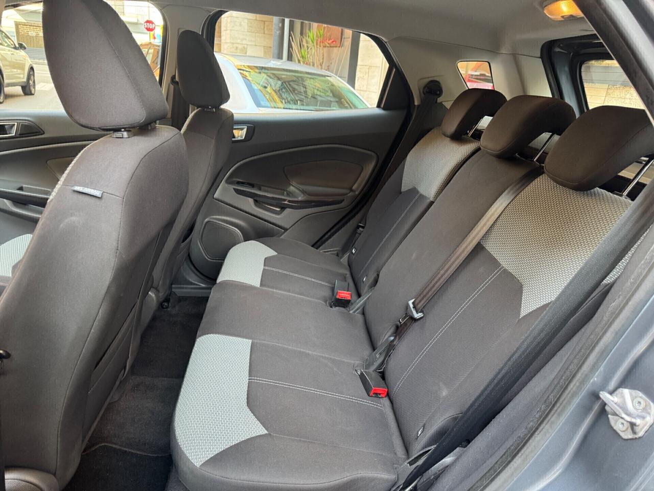 Ford EcoSport 1.5 TDCi 90 CV Titanium