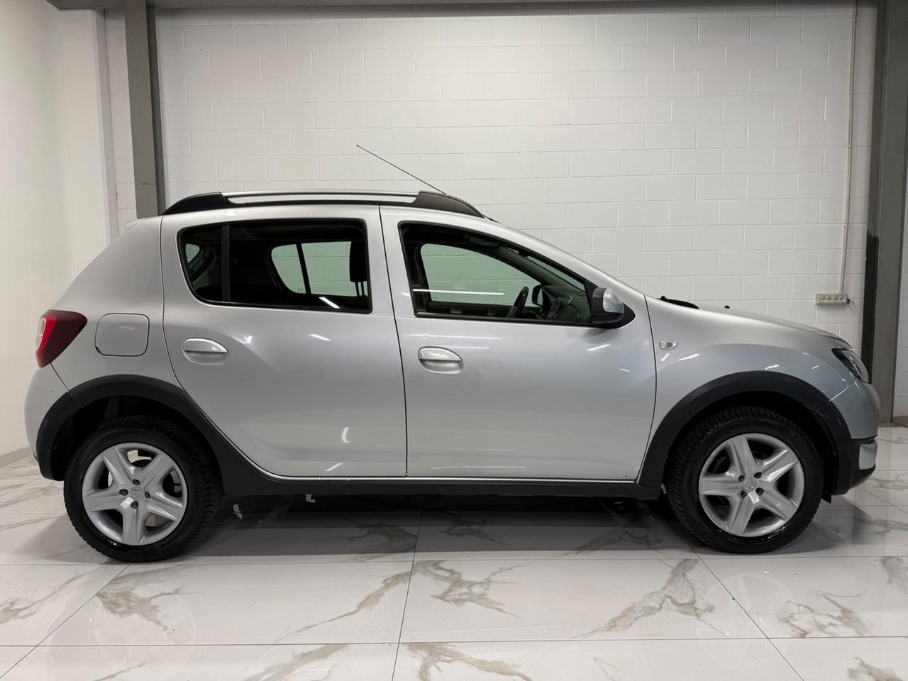 Dacia Sandero 0.9 TCe 12V TurboGPL 90CV Start&Stop Ambiance