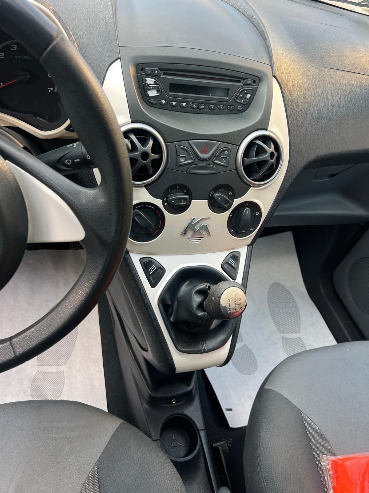 Ford Ka 1.2 8V 69CV Titanium