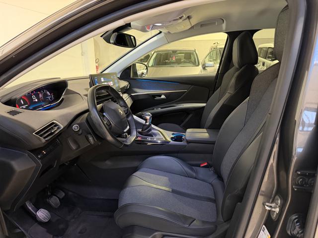 PEUGEOT 3008 BlueHDi 130 S&S Allure Pack
