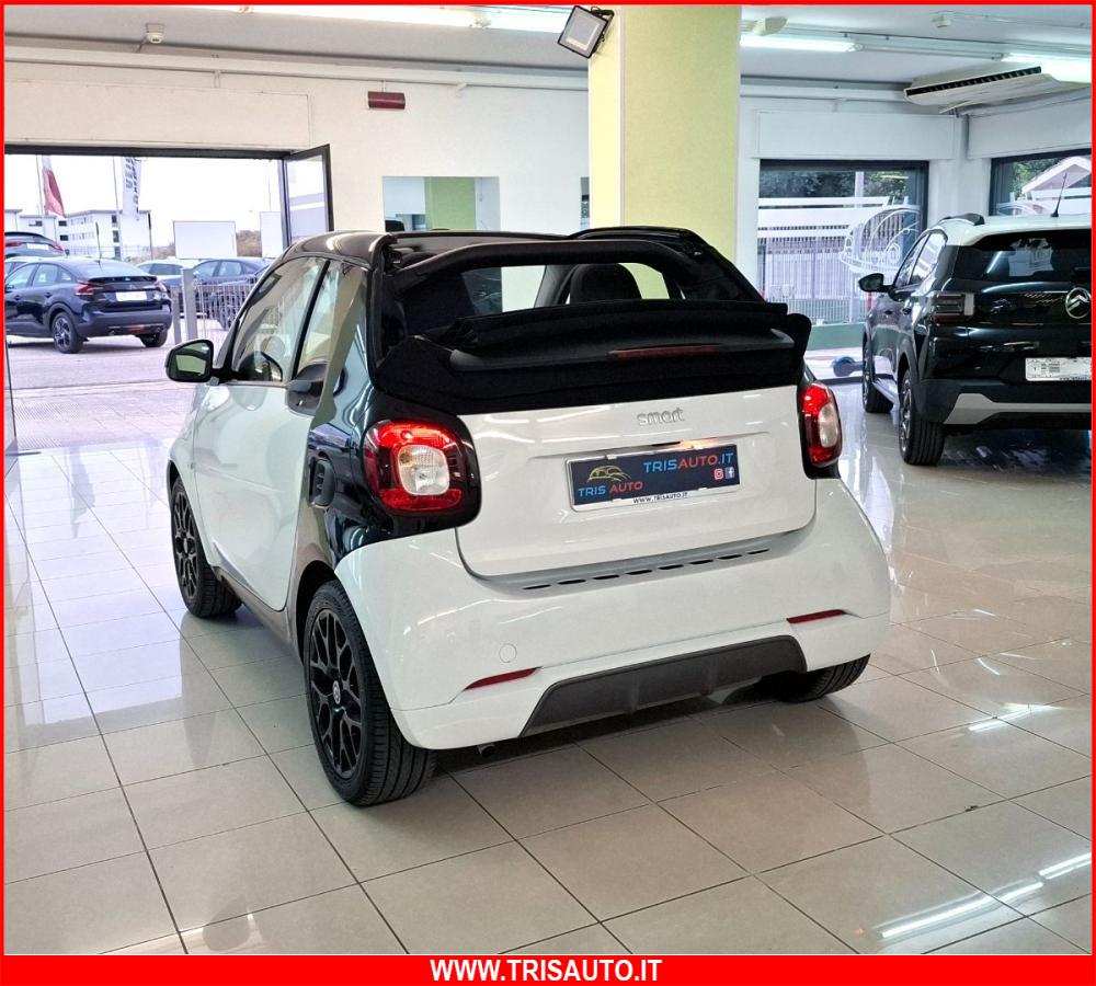 SMART Fortwo Cabrio 70 1.0 Twinamic Superpassion NEOPATENTATI